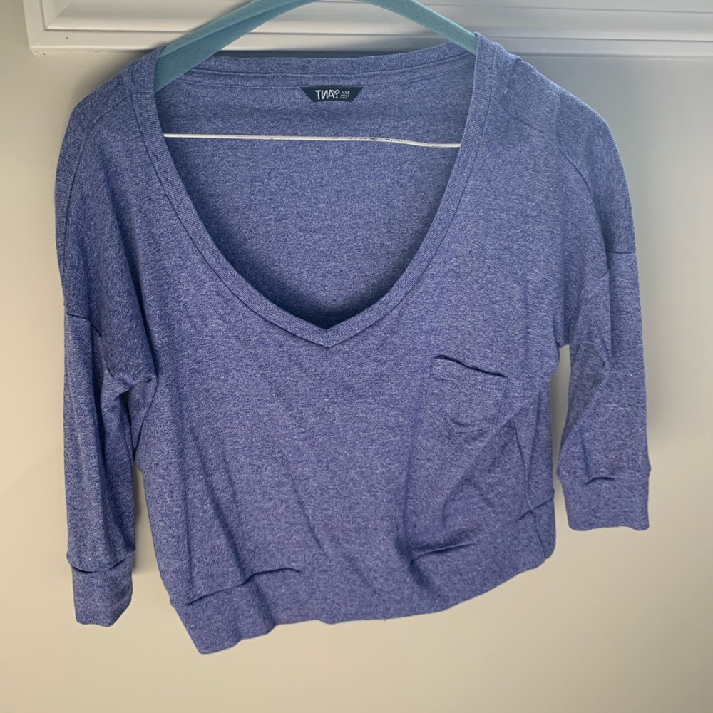TNA (Aritzia) crop 3/4 length sleeve tee